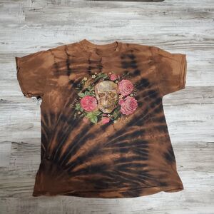Skull And Roses Thrashed Shirt Size Large Reverse Tye Dye